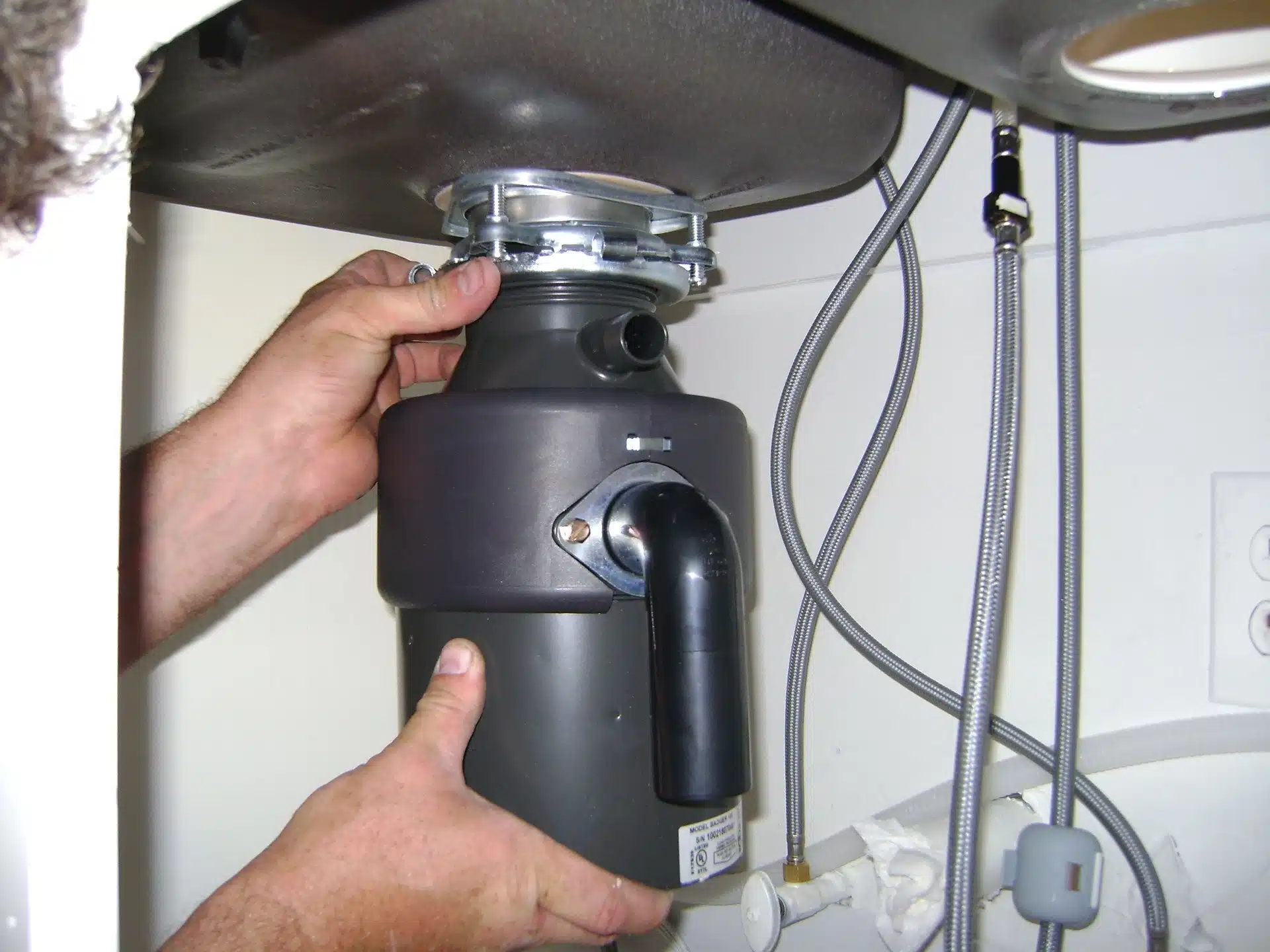 5 Star Plumbing | Garbage Disposal Replacement Guide