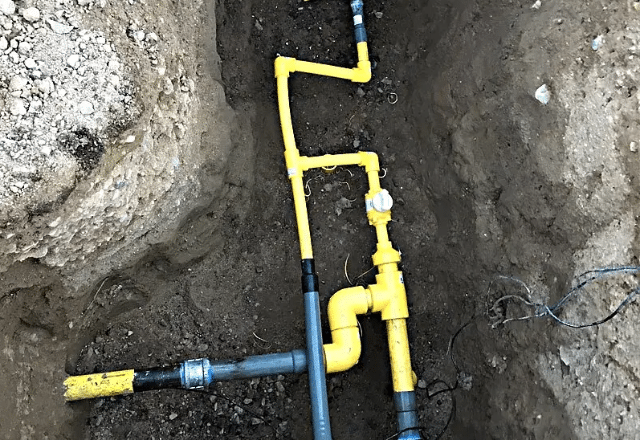 5 Star Plumbing | Ensuring Safety: The Guide to Proper Residential Gas Line Installation