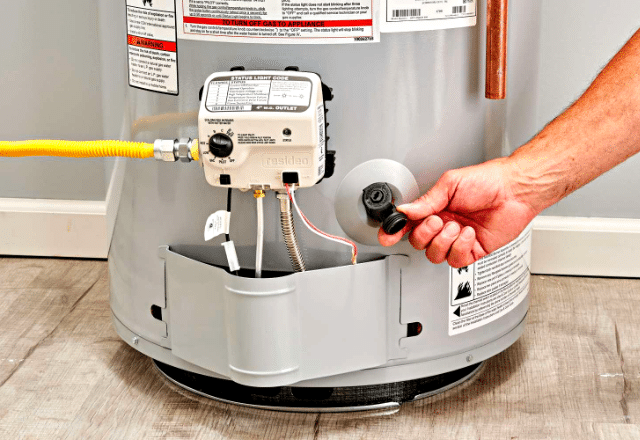 Gas Water Heater Repair vs. Replacement: Which is the Better Option?